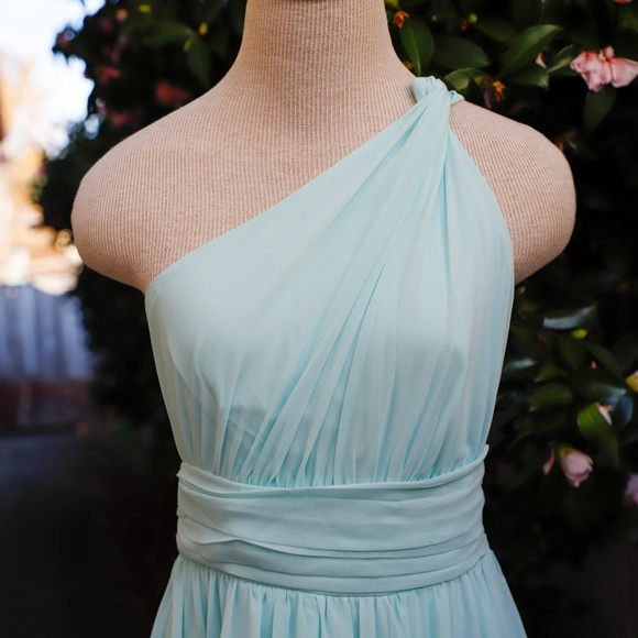 Tevolio Dresses & Skirts - Tevolio One Shoulder Chiffon Maxi